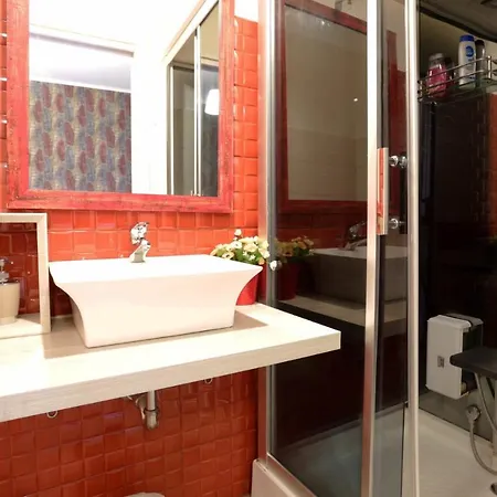 Domus Pio Xi Bed and breakfast